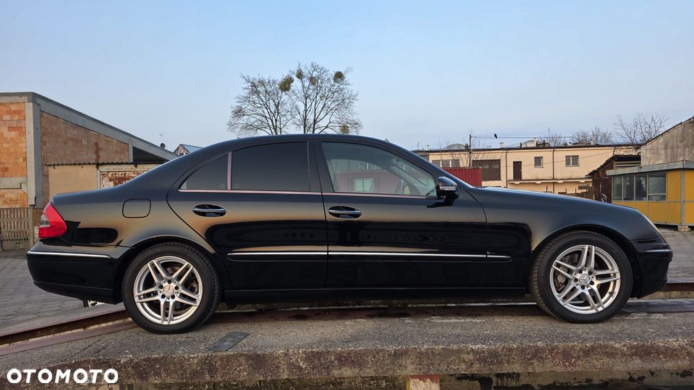 Mercedes-Benz Klasa E 500 Elegance - 1