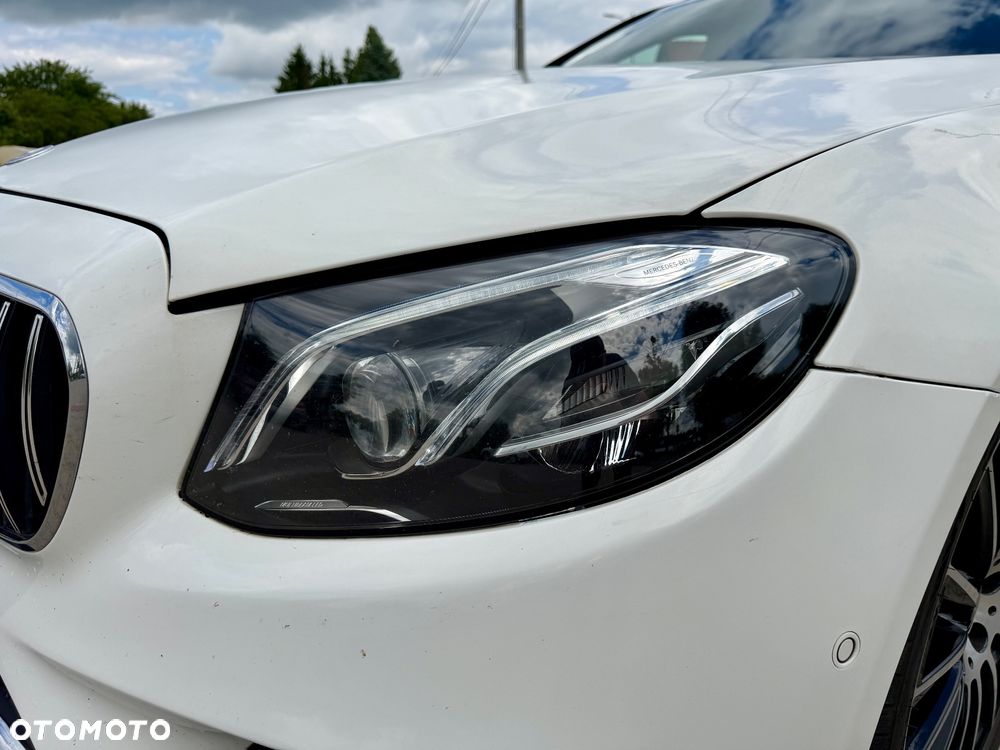 Mercedes-Benz Klasa E 220 d 9G-TRONIC - 15
