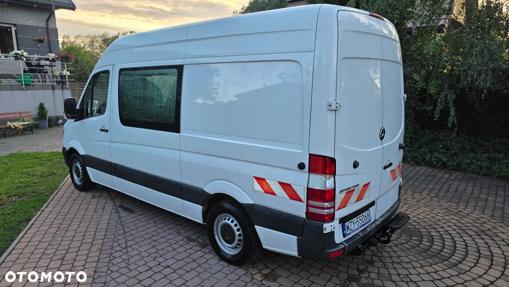 Mercedes-Benz Sprinter - 20
