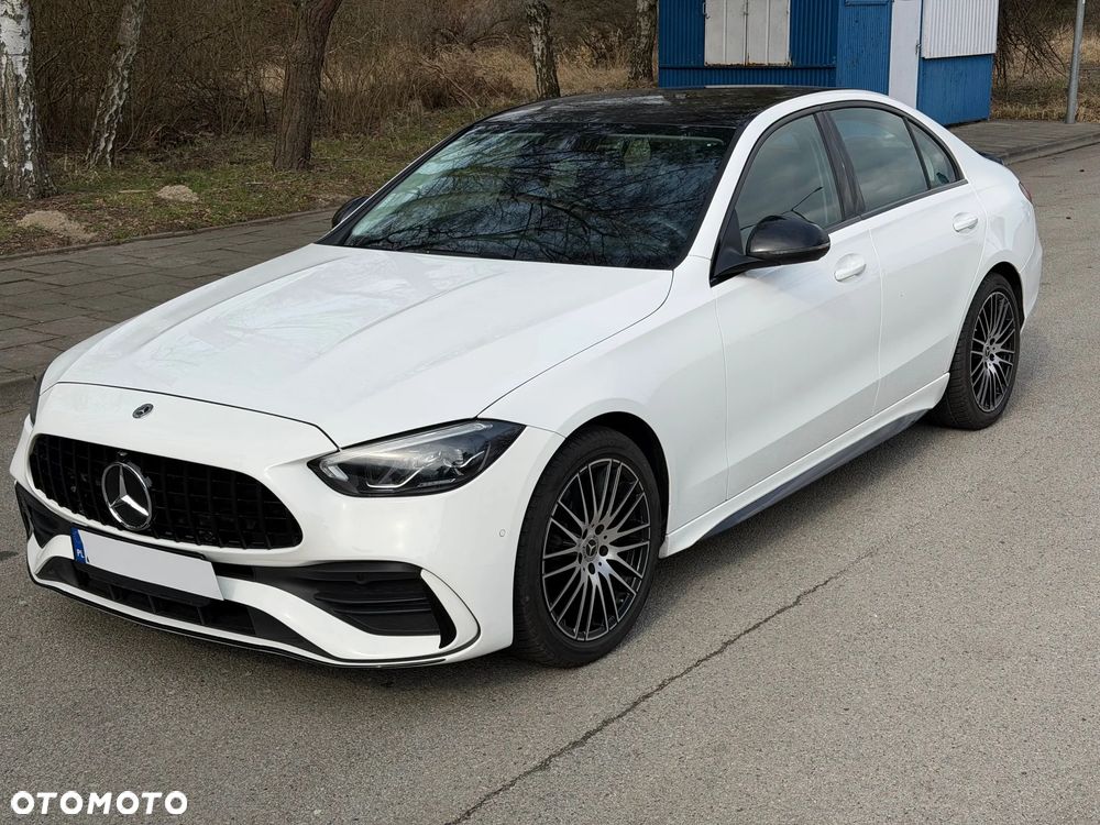 Mercedes-Benz Klasa C 180 mHEV AMG - 16