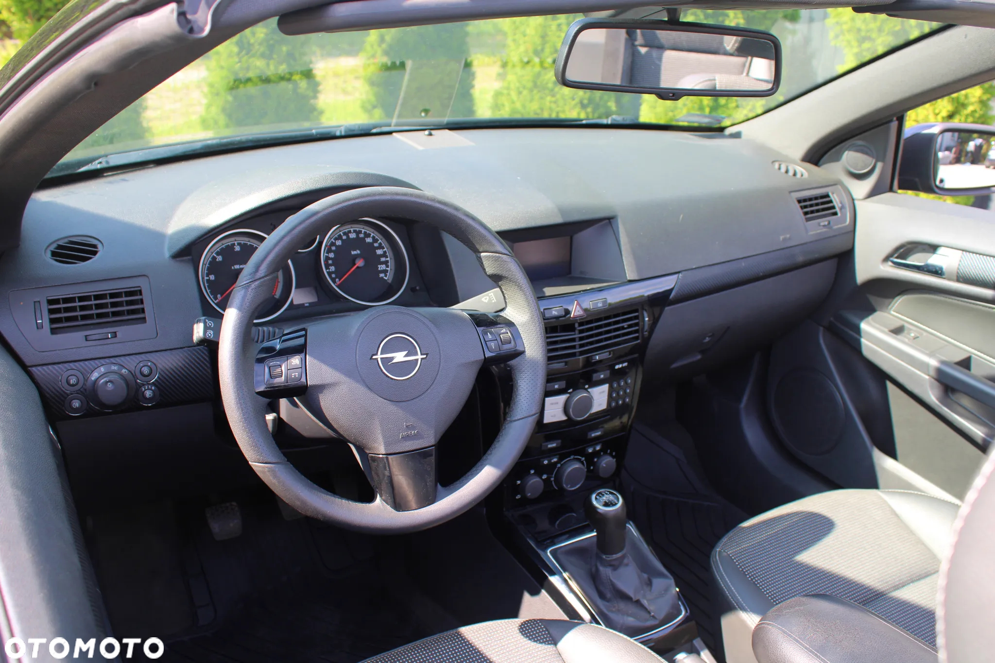 Opel Astra - 22
