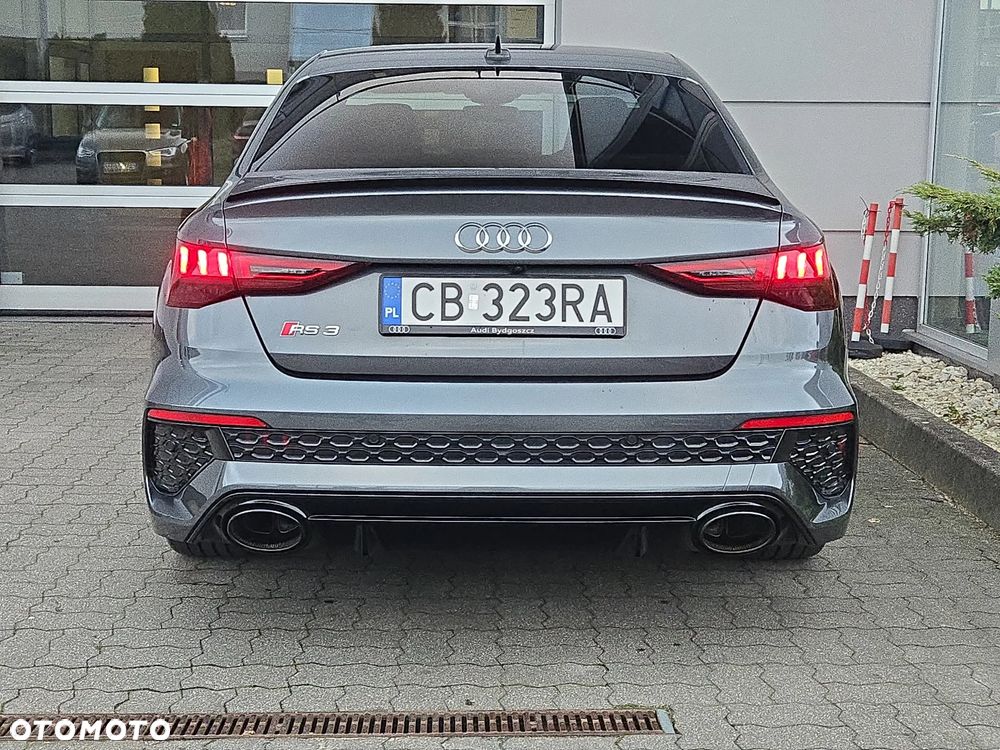 Audi RS3 Limousine - 4