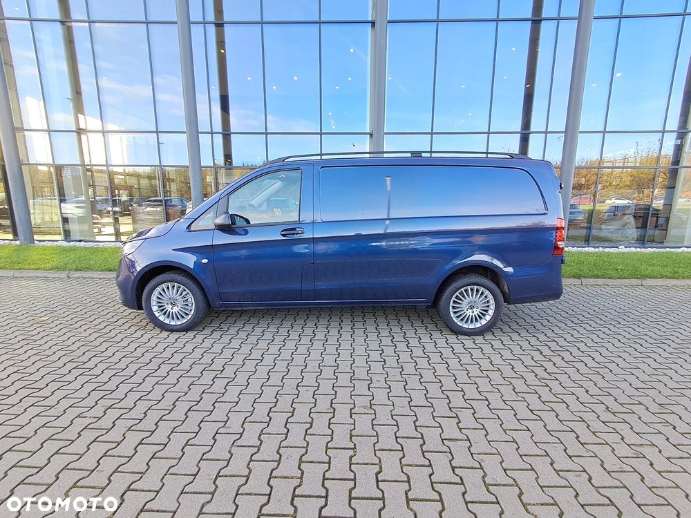 Mercedes-Benz Vito 119 CDI Furgon SELECT Long 3200 mm 4x4 - 11