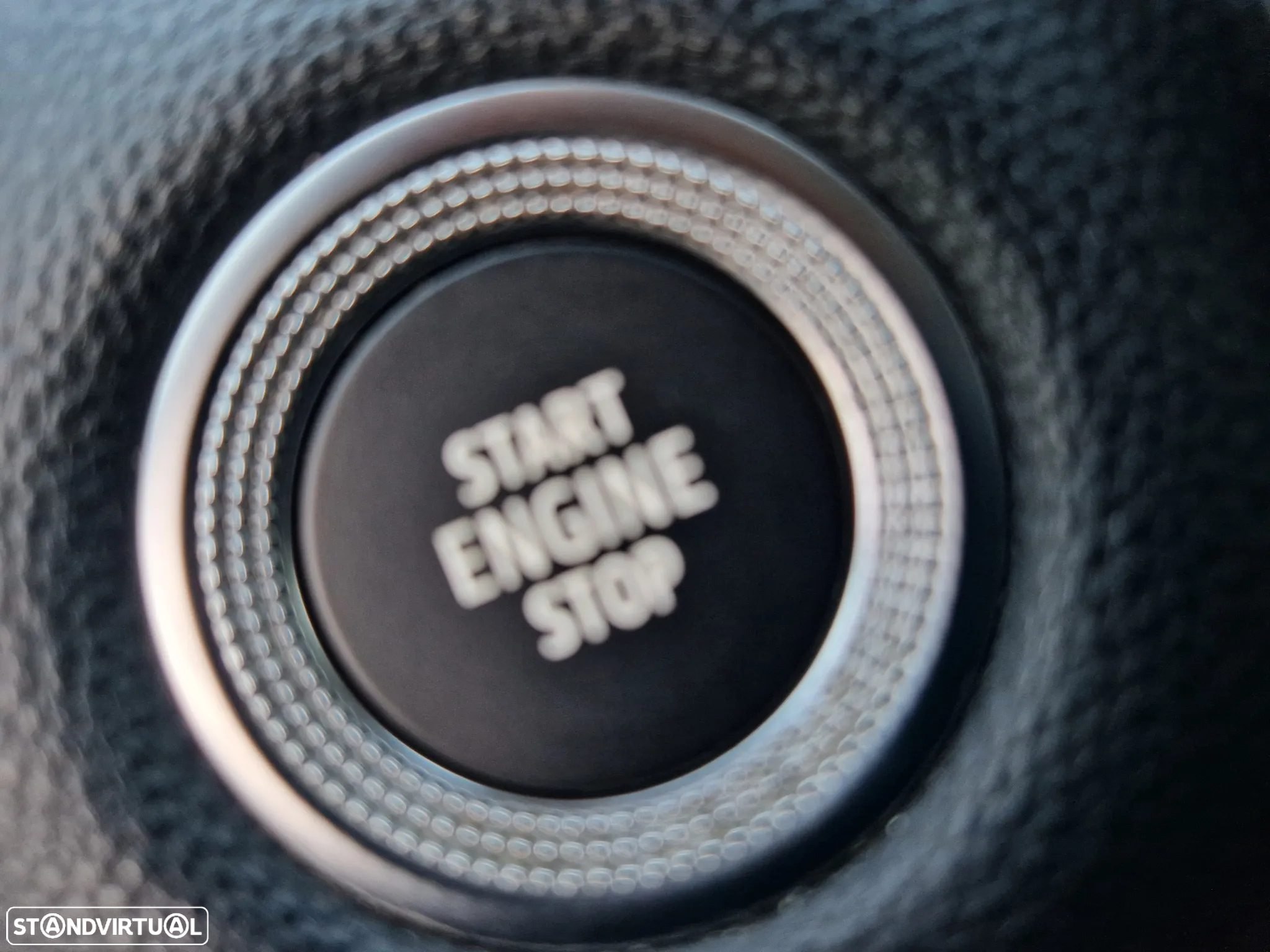 Renault Captur 1.0 TCe Techno Bi-Fuel - 32