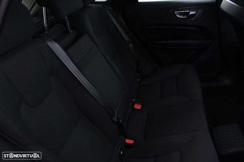 Volvo XC 60 2.0 T6 PHEV Inscription AWD - 15
