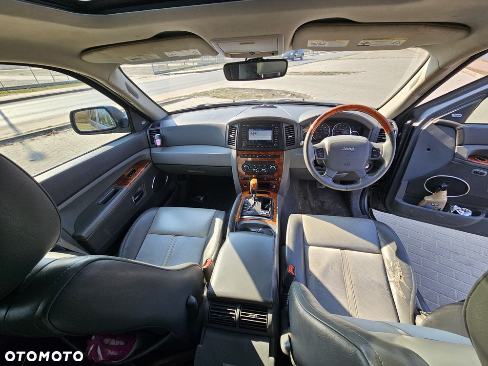 Jeep Grand Cherokee - 5