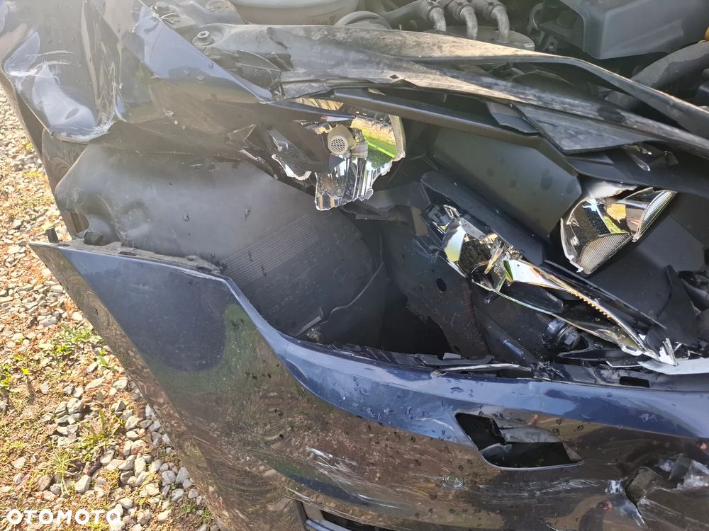 Volkswagen Golf - 13