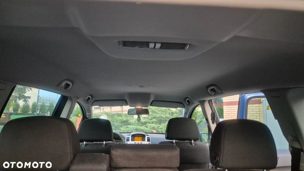 Opel Zafira 1.8 Edition - 18