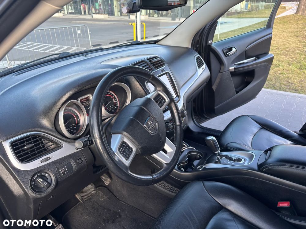 Dodge Journey - 16
