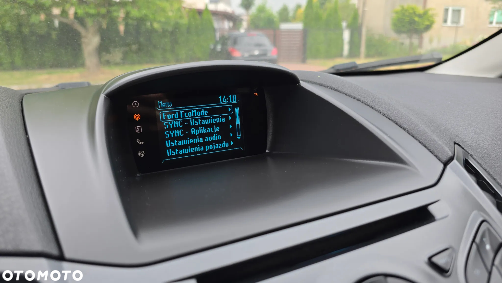 Ford Fiesta 1.0 Trend EU6 - 17