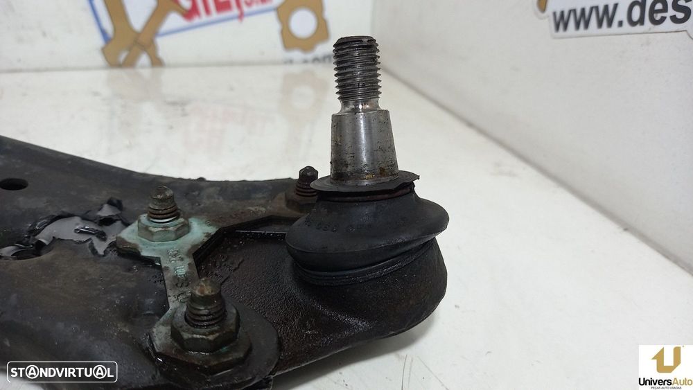 BRAÇO SUSPENSÃO INFERIOR FRONTAL DIREITO VOLKSWAGEN POLO 2004 -6Q0407151L - 2