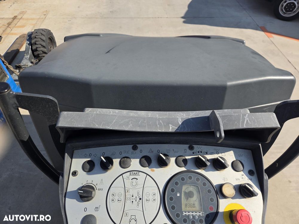 Bomag BW136, 2021, 836h, Masa operationala 5,5 tone, latime tambur 1,4m, motor Kubota 50CP, CE, Lung 2,8m, inalt 2,7m, produs si rulat in GERMANIA, posibilitate leasing 4 ani-PROMOTIE 29.900 EUR+Tva - 28