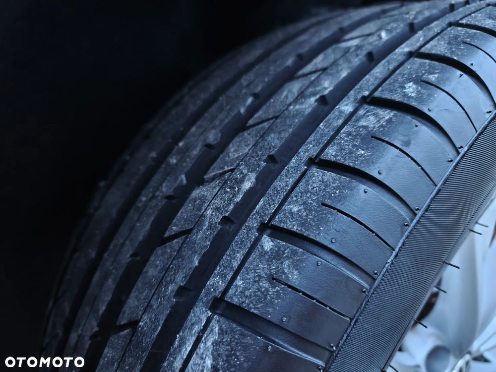 Volkswagen Tiguan - 35