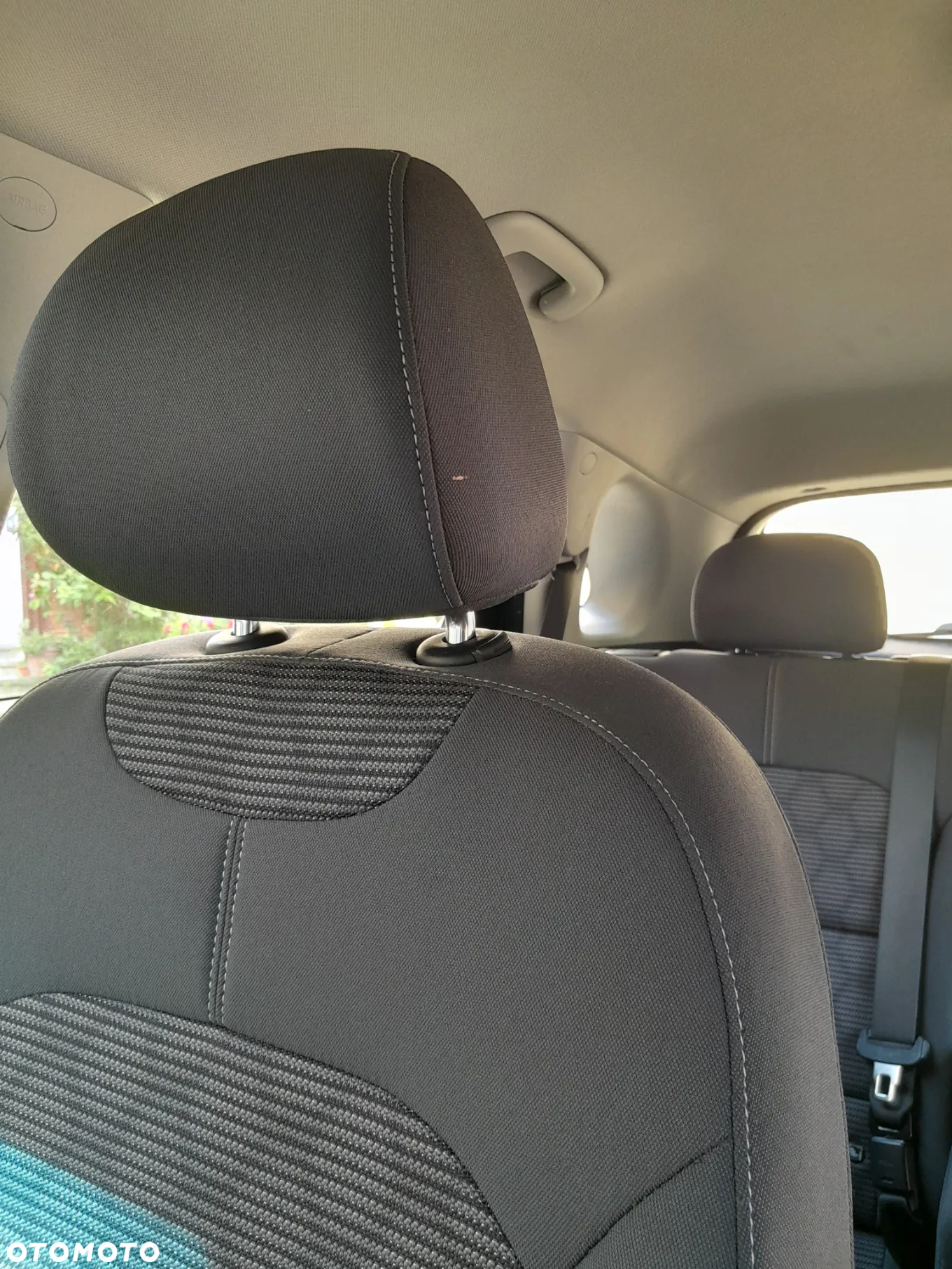 Kia Niro 1.6 GDI Hybrid M - 33