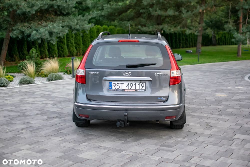 Hyundai i30 - 23