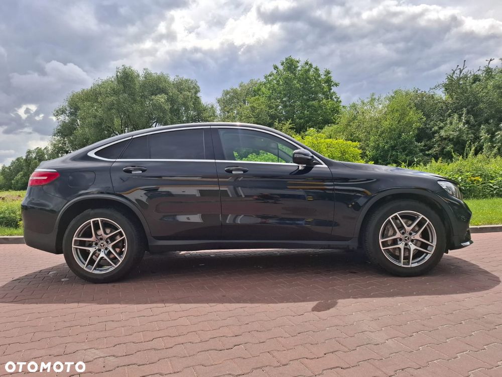 Mercedes-Benz GLC - 12