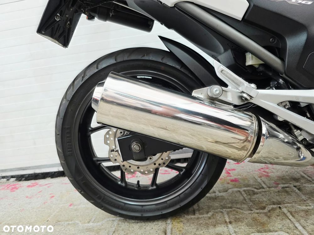 Honda NC - 16