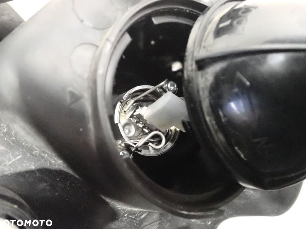 LAMPA LEWA PRZEDNIA SOCZEWKA AUDI A4 B5 - 7