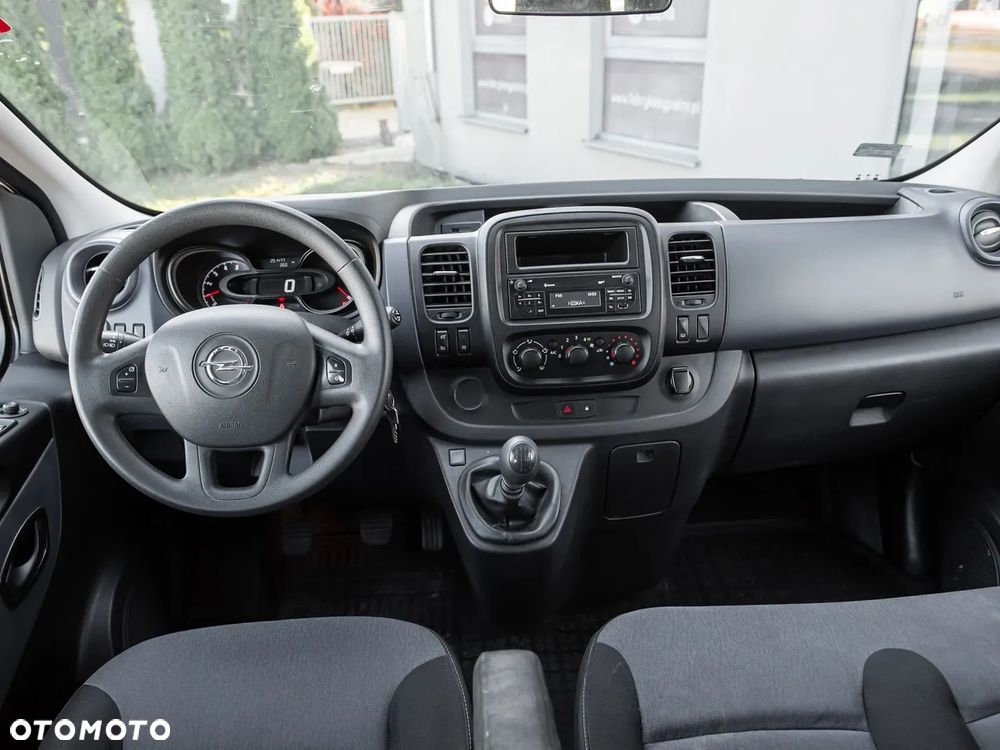 Opel Vivaro - 20
