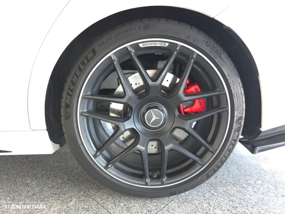 Mercedes-Benz CLA 45 AMG S Shooting Brake 4Matic+ - 9