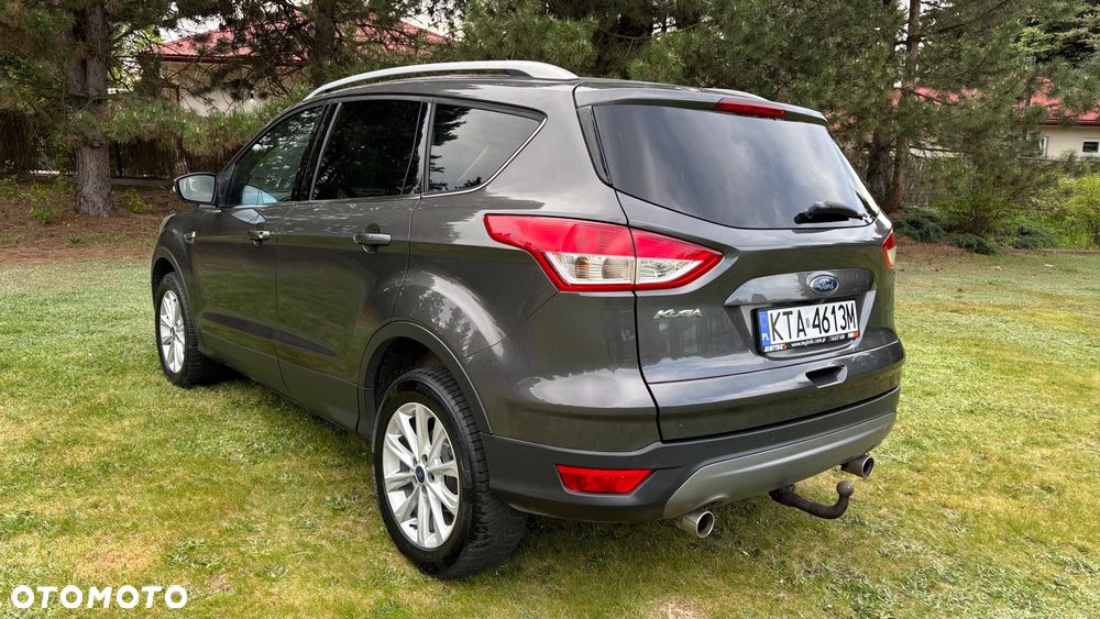 Ford Kuga 2.0 TDCi 4x2 Titanium - 4