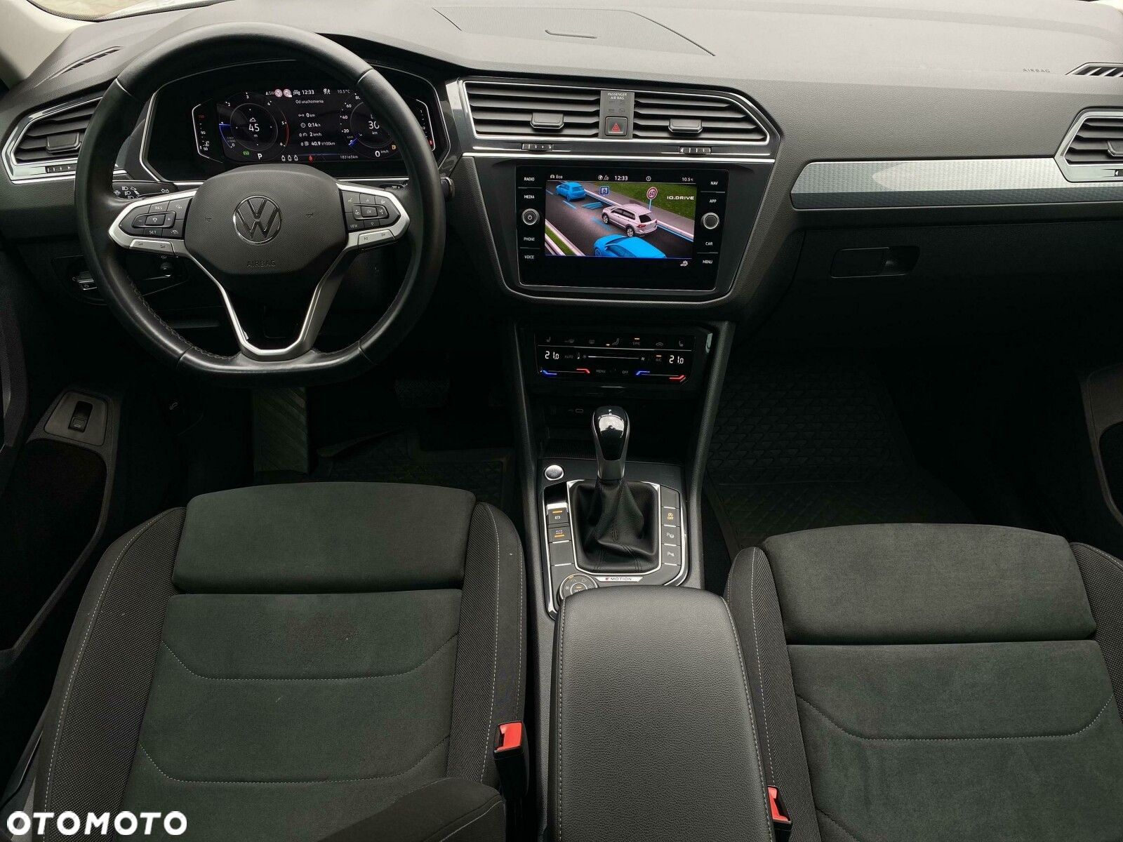 Volkswagen Tiguan 2.0 TDI SCR 4Mot Life DSG - 9