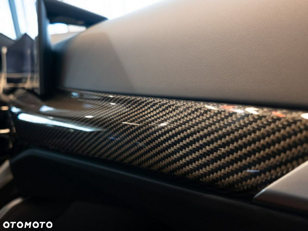BMW M4 Competition M xDrive - 23