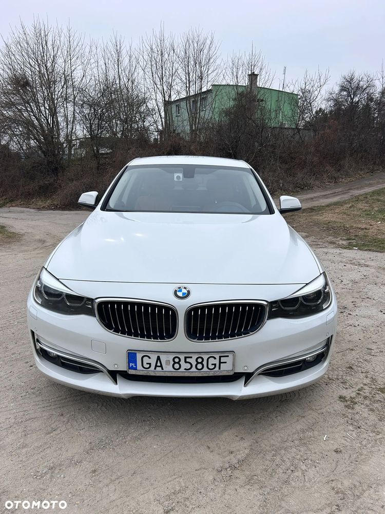 BMW 3GT 320d Luxury Line - 4