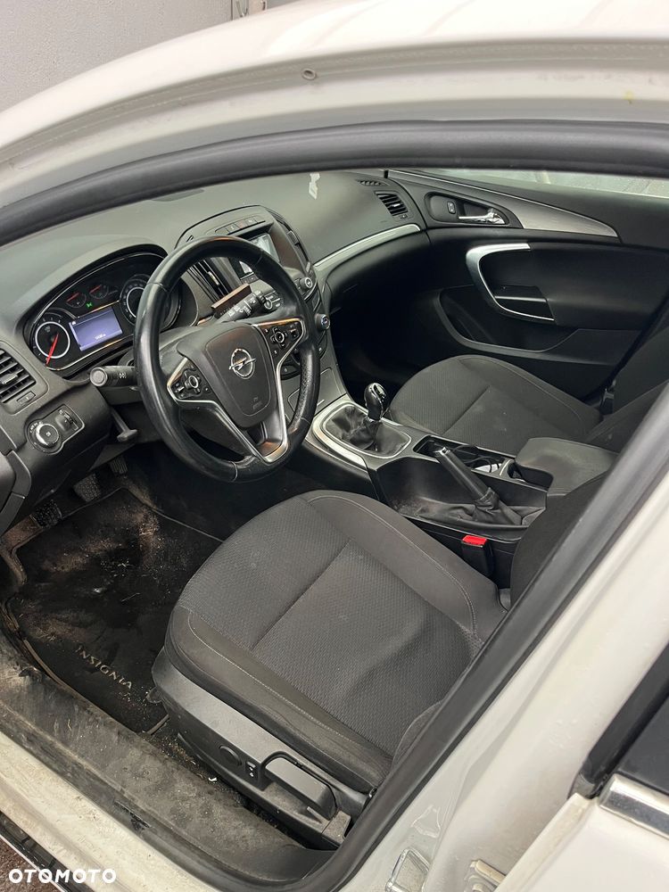 Opel Insignia 1.8 - 7