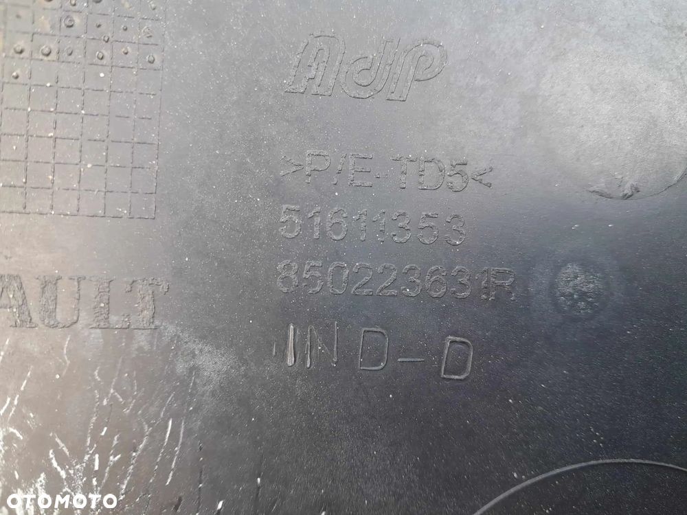 ZDERZAK TYLNY TYŁ RENAULT TWINGO II LIFT - 6