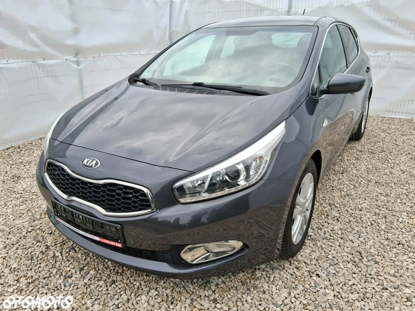 Kia Ceed 1.6 GDI Fifa World Cup Edition