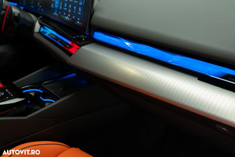 BMW M5 xDrive AT PHEV - 38