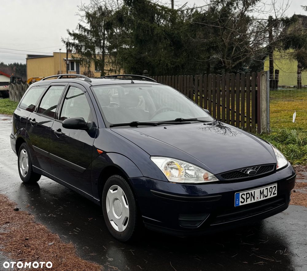 Ford Focus Trend - 17