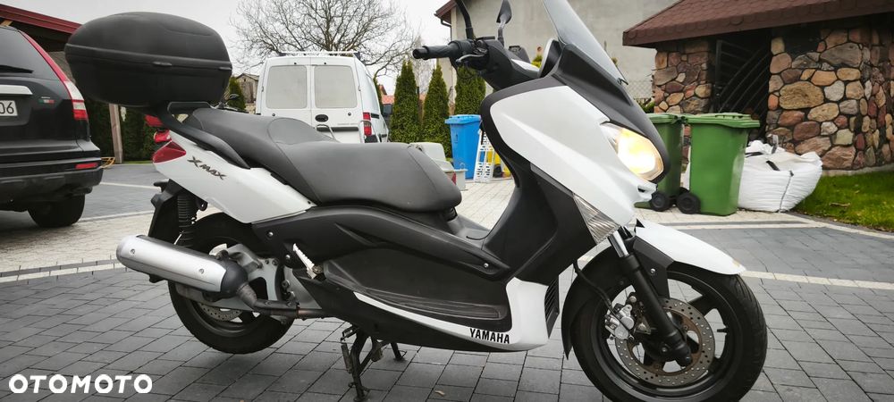 Yamaha X-max - 7