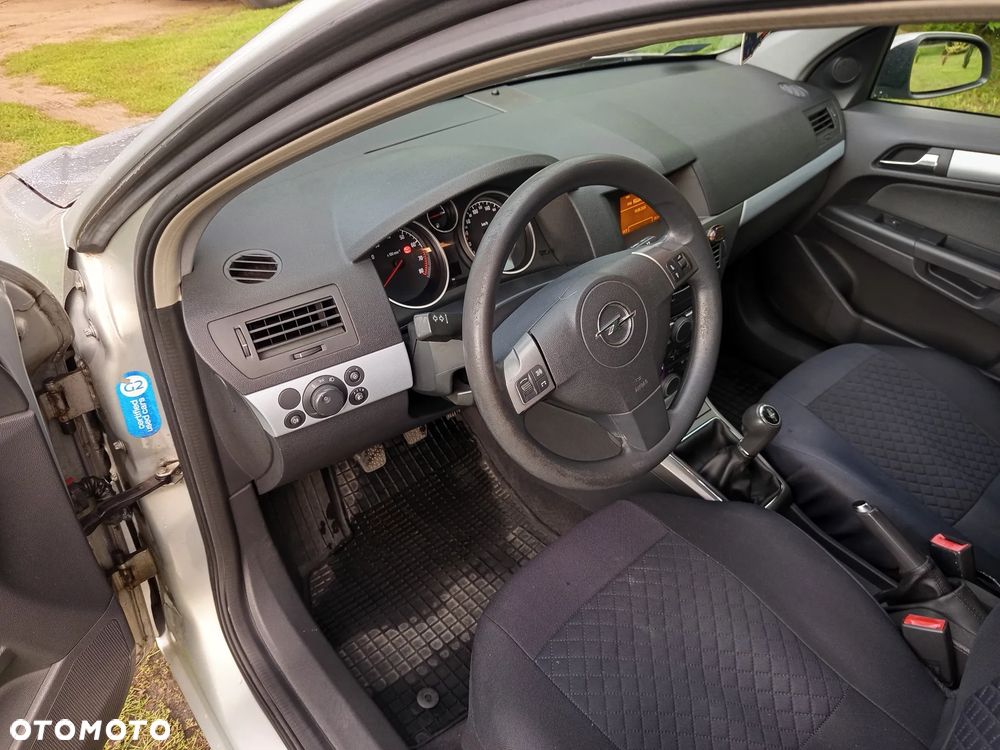 Opel Astra 1.4 - 6