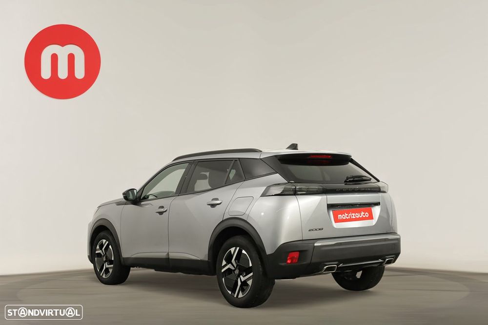 Peugeot 2008 1.2 PureTech Allure EAT8 - 3