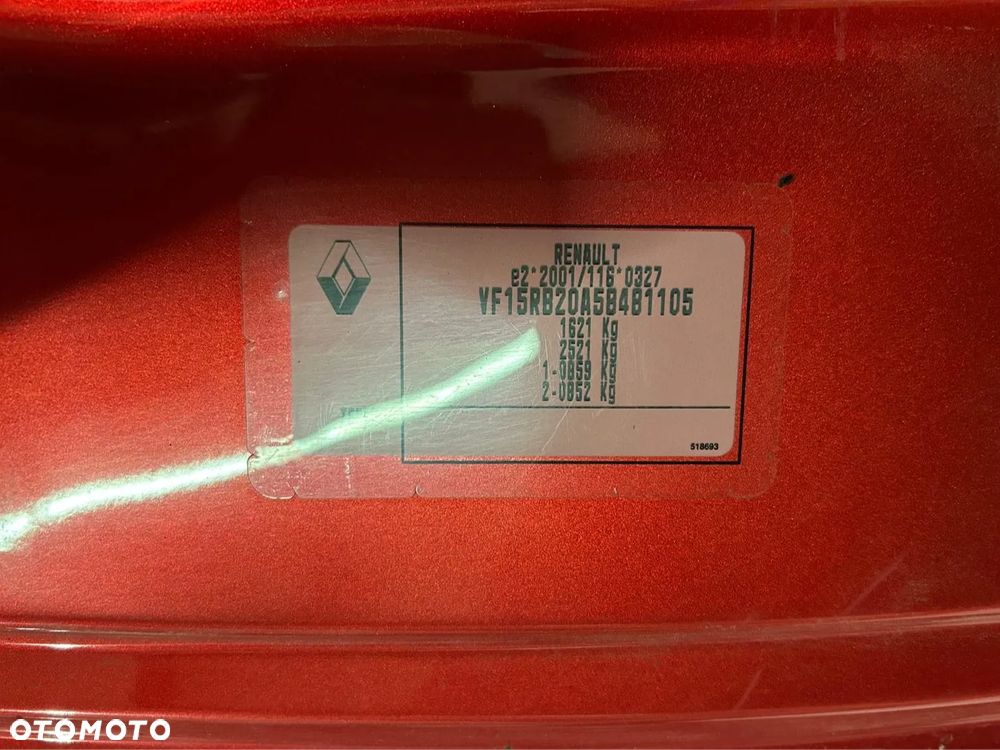 Renault Clio - 16