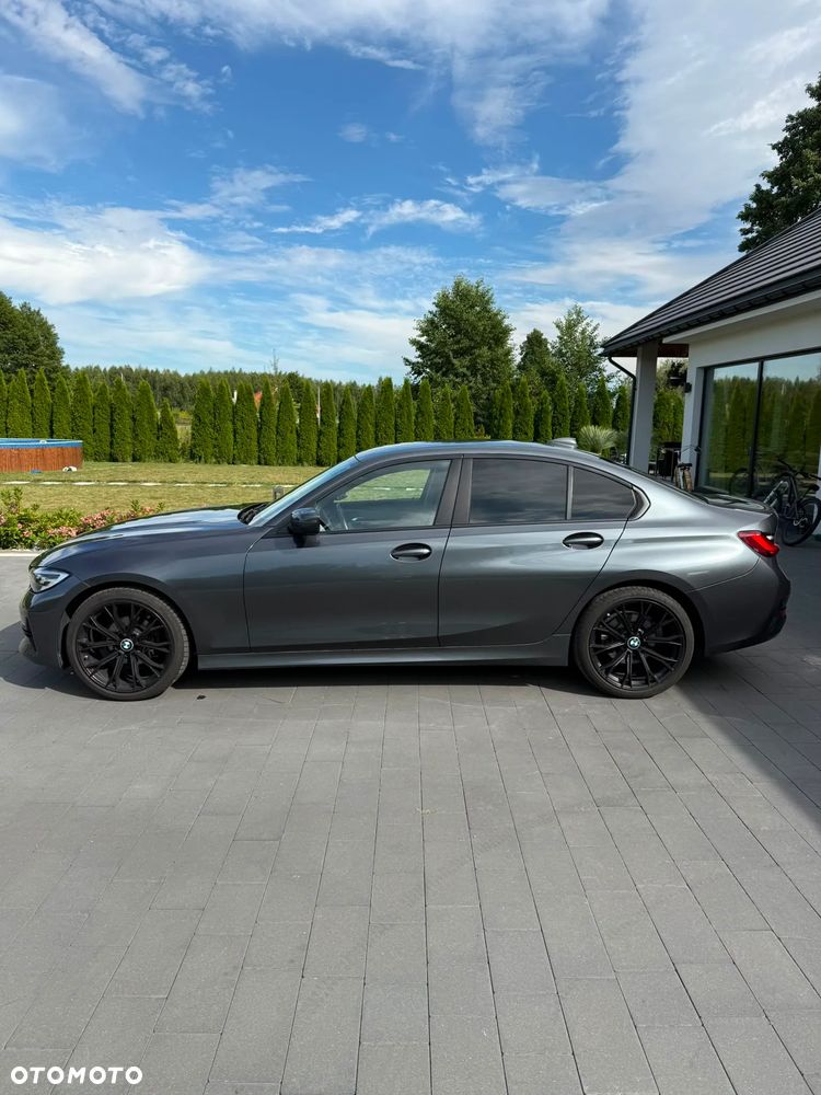 BMW Seria 3 318d Edition M Sport Shadow - 7