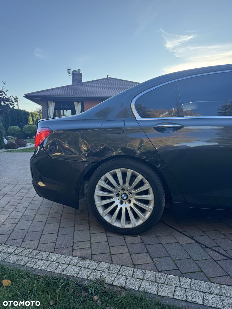 BMW Seria 7 - 4