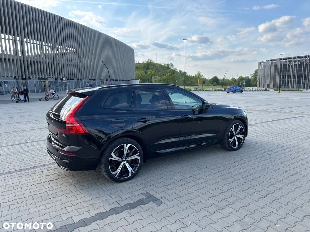 Volvo XC 60 B5 B AWD Ultimate Black Edition - 3