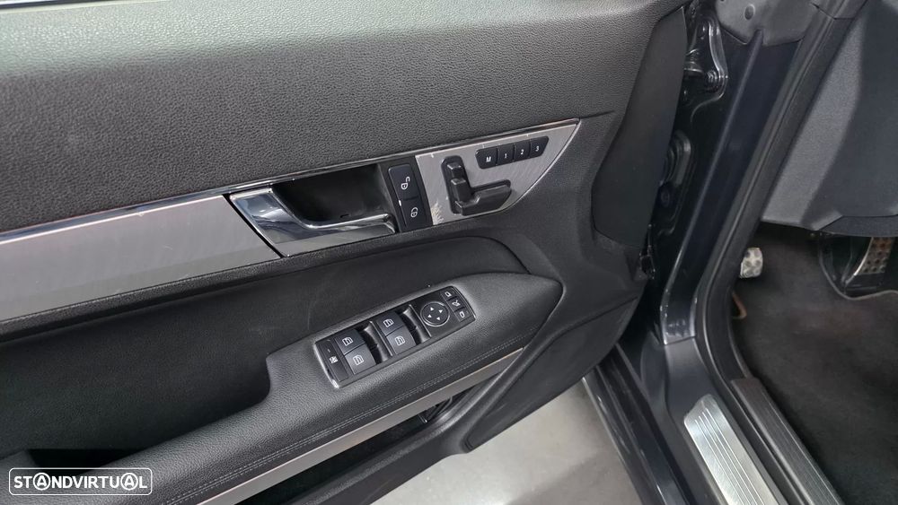 Mercedes-Benz E 350 CDi Avantgarde BlueEfficiency - 4
