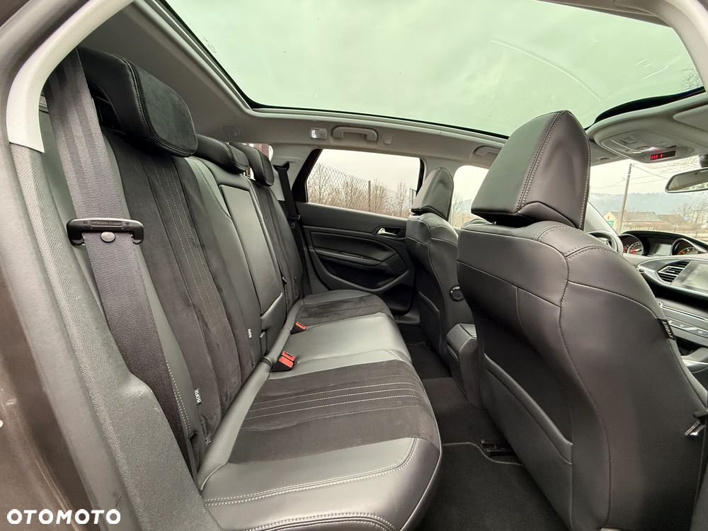 Peugeot 308 PureTech 130 Stop & Start Allure - 30