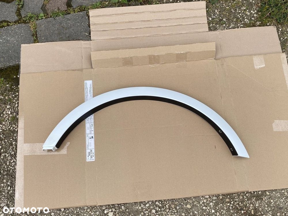 LISTWA LEWA NA TYLNY BŁOTNIK FORD KUGA MK2 ESCAPE MK2 ST LINE CV4J-S286D03-ABW - 1