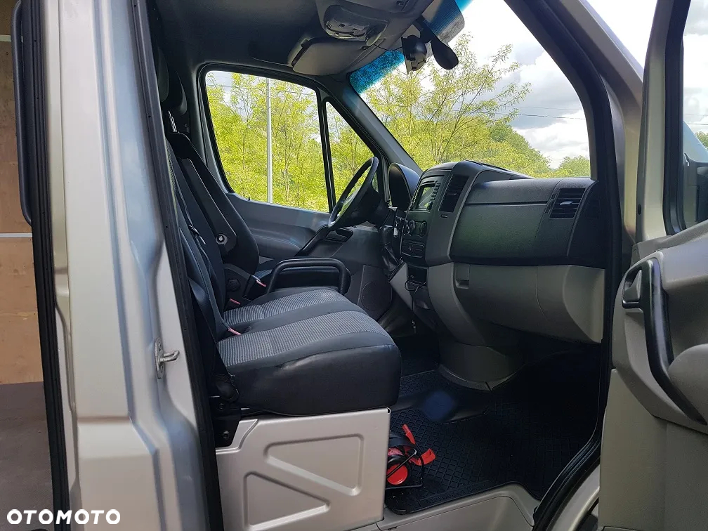 Mercedes-Benz SPRINTER - 12