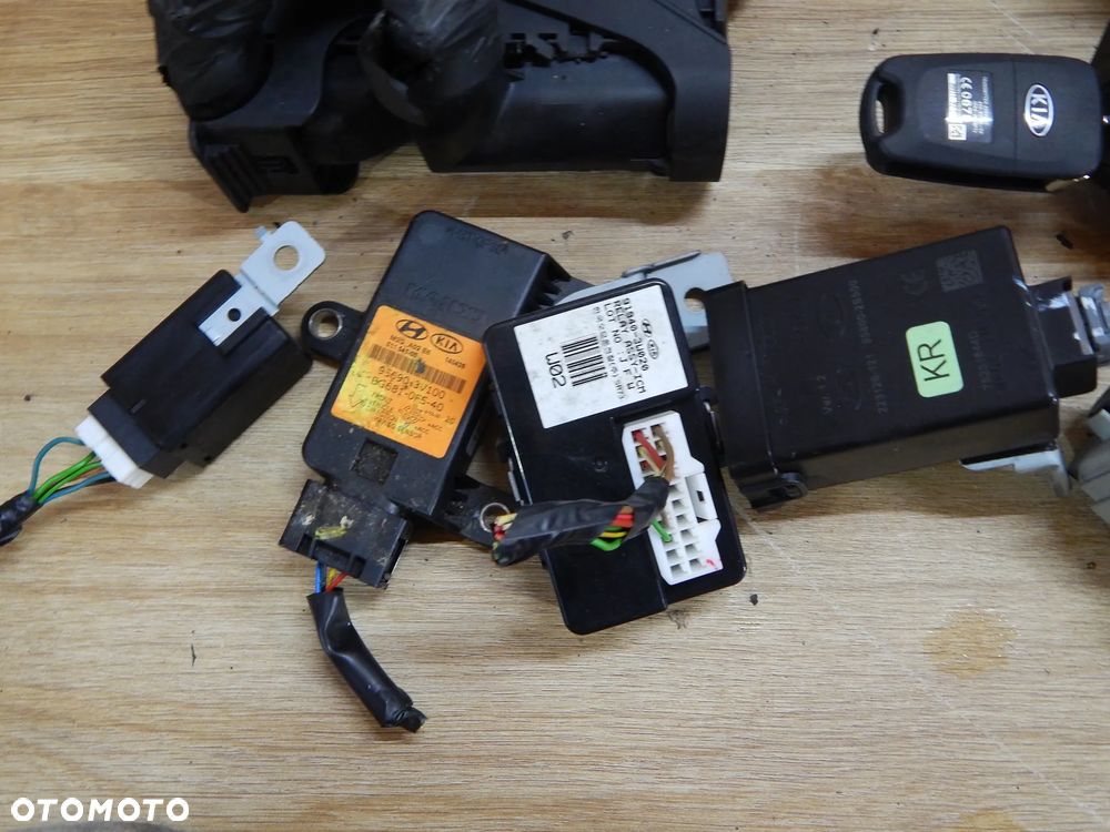 Zestaw startowy sterownik stacyjka 2.0 CRDI Kia Sportage III Hyundai 10-17 Łuków części - 5