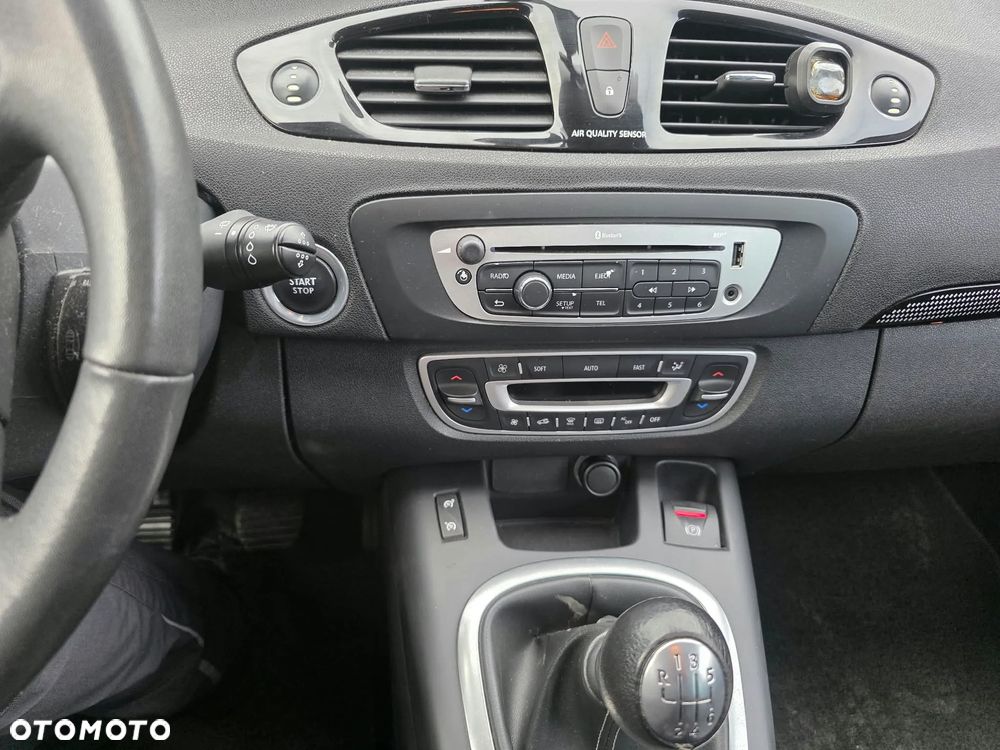 Renault Scenic - 13