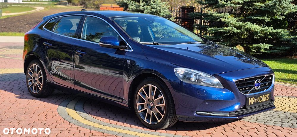 Volvo V40 D4 Ocean Race - 35