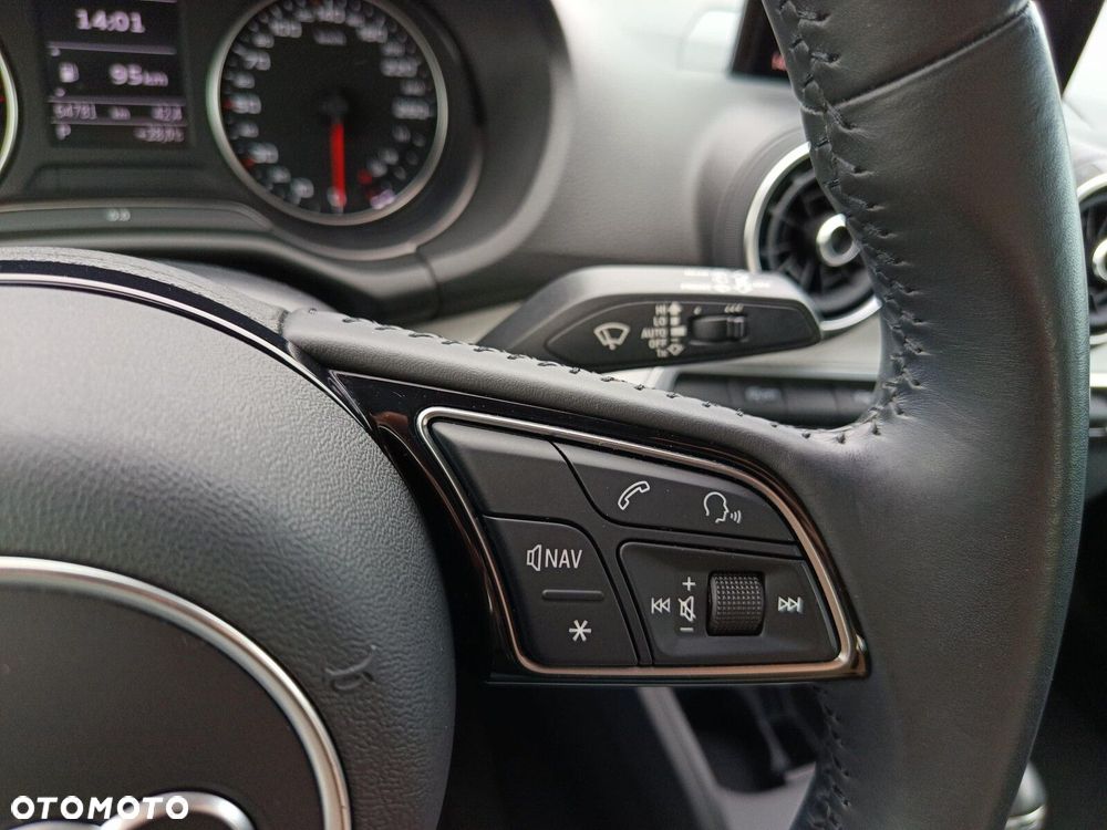 Audi Q2 - 24