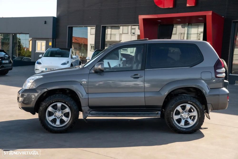 Toyota Land Cruiser Prado - 4