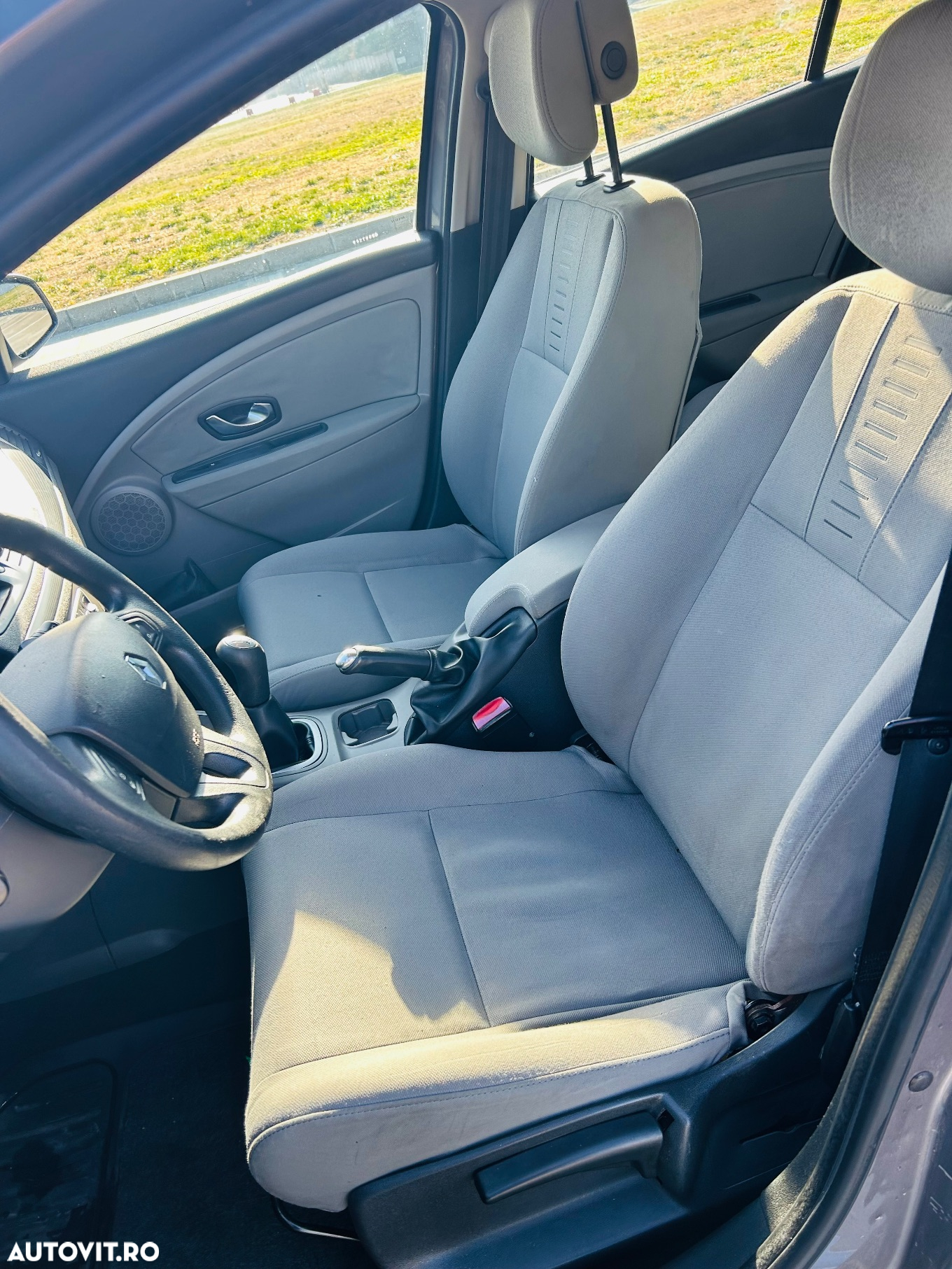 Renault Megane 1.5 dCi Authentique - 12